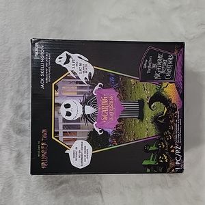 The Nightmare Before Christmas Jack Skellington Airblown Inflatable Scaring is m